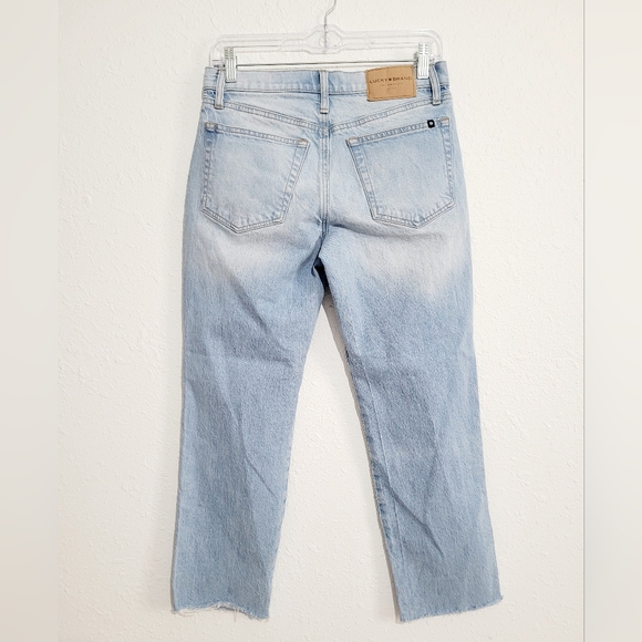 Lucky Brand Women’s Mid Rise Authentic Straight Crop Jeans Light Wash Size 2/26 - Picture 5 of 16